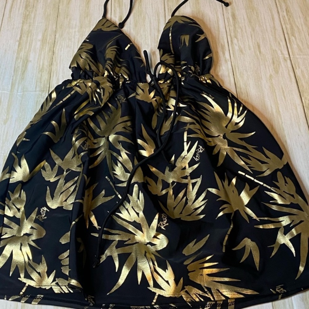 Rusty Tropical Print Swim Top